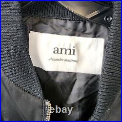 AMI Alexandre Mattiussi Regular Fit Zipped Bomber Jacket Men's Black Ribbed