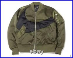 Nike Sportswear Swoosh Reversible Bomber Jacket Green DD6055-326 Men's Size L